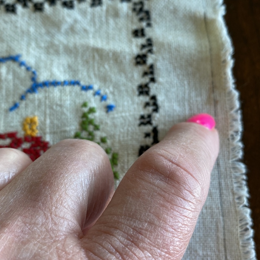 Hand Embroidered Vintage Sampler!! - Picture 3 of 3